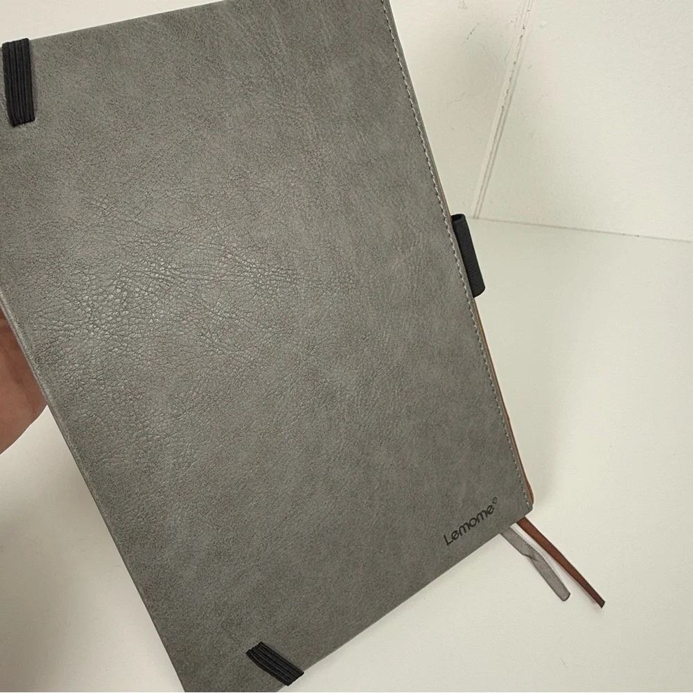 Lemome Gray  Undated (A5) Hardcover Daily Planner Calendar Weekly Monthly NWOT